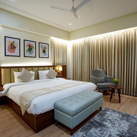 Hotel M2 Square By Monday Premium à Nagpur Extérieur photo