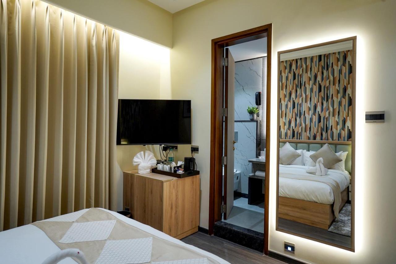 Hotel M2 Square By Monday Premium à Nagpur Extérieur photo