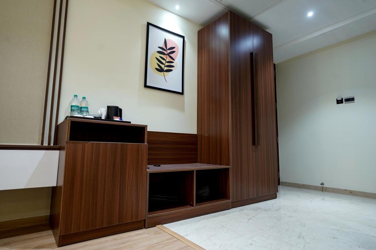 Hotel M2 Square By Monday Premium à Nagpur Extérieur photo